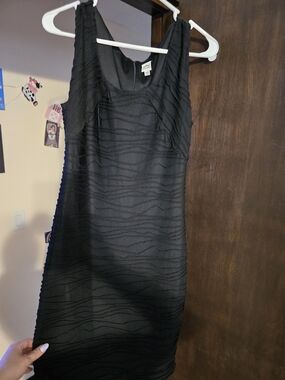 Signature by Sangria Black Sleeveless Textured Midi Dress